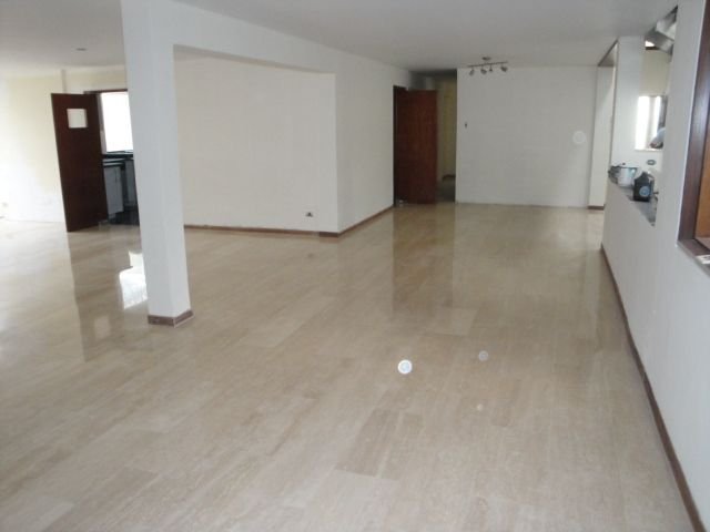 marmol travertino