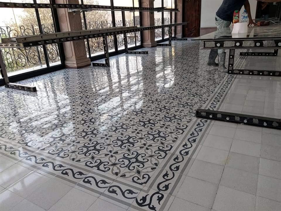 pulido de pisos de mosaico